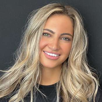 Carolina Oliva Cropped