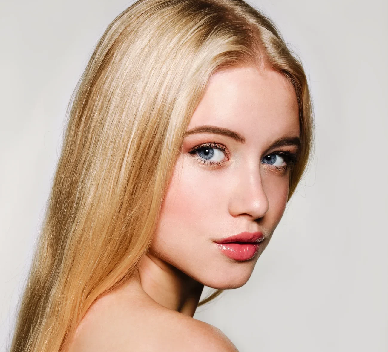 Portrait Of Beautiful Blonde Young Woman Face Portrait Of Beautiful Blonde Young Woman Face